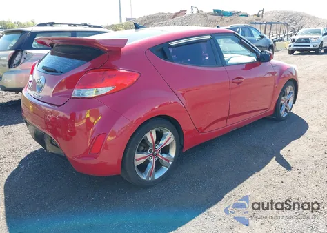 2012 Hyundai Veloster Base W/Red/Black из США, поврежденный, VIN KMHTC6AD6CU048653